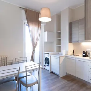 Apartment Via Torino 1, Milan