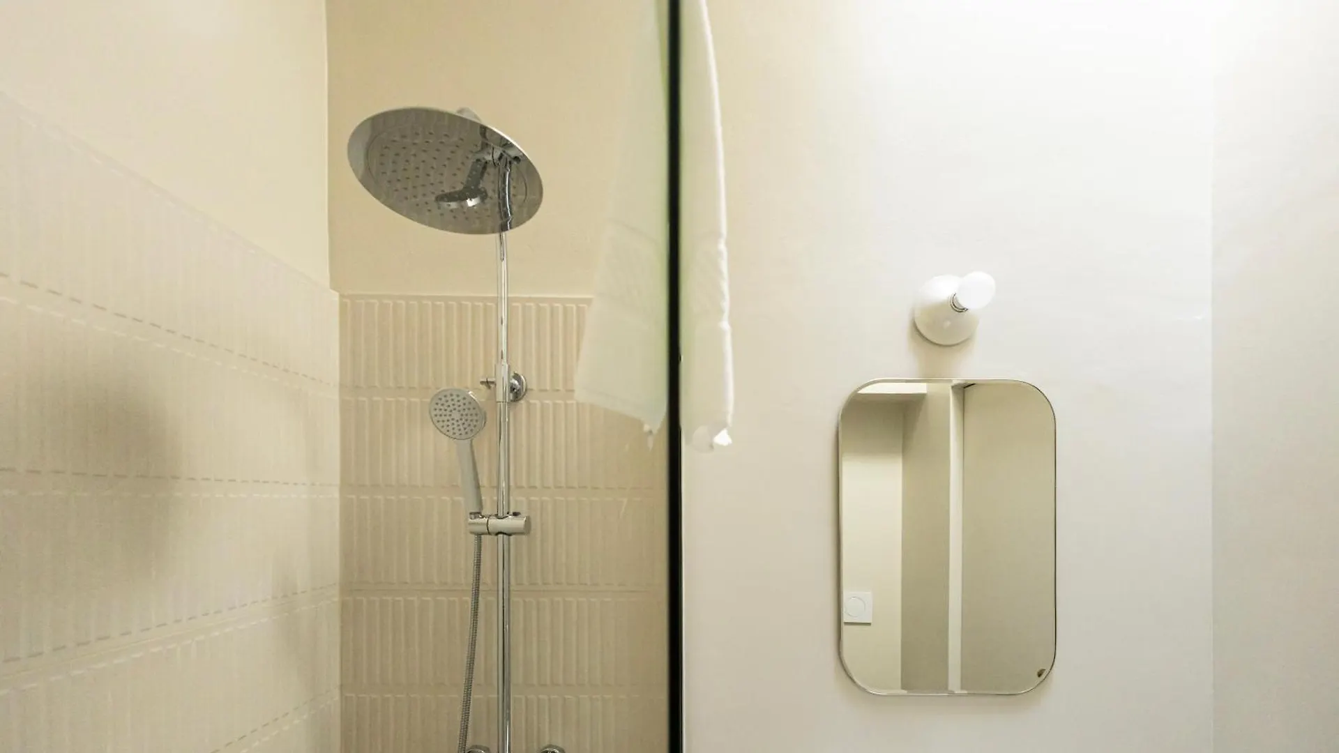 Appartamento Di Design A Chinatown Milaan Appartement